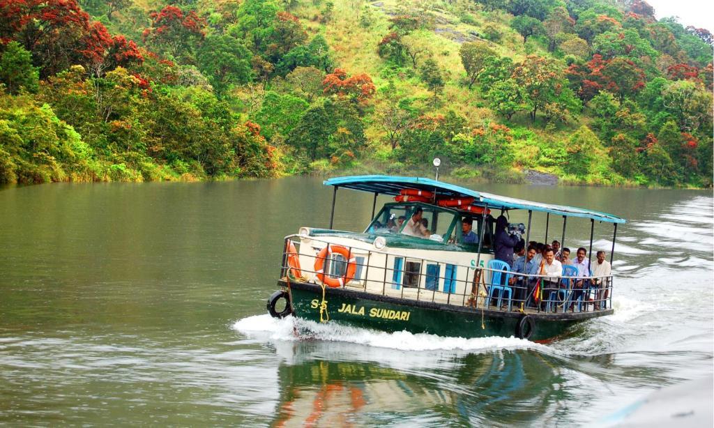 Jungle Park Resorts Thekkady Extérieur photo