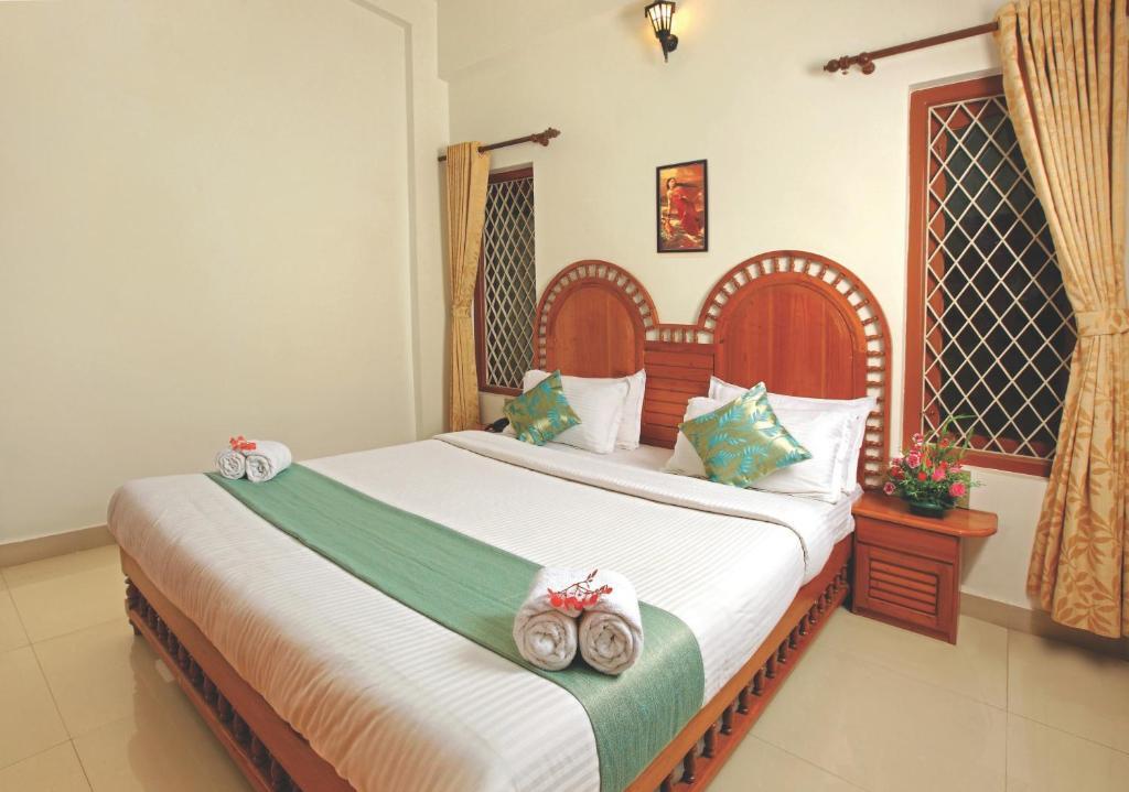 Jungle Park Resorts Thekkady Chambre photo