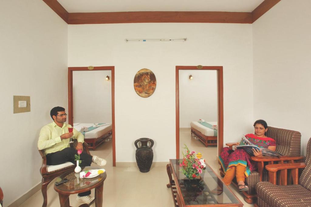 Jungle Park Resorts Thekkady Chambre photo