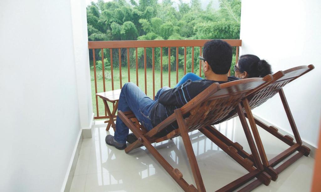 Jungle Park Resorts Thekkady Chambre photo