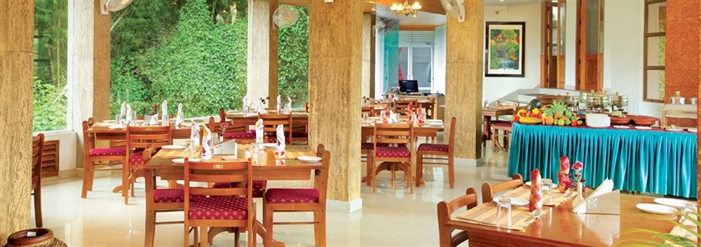 Jungle Park Resorts Thekkady Extérieur photo
